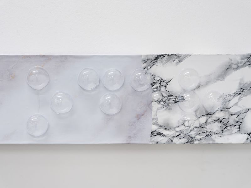 one way or another - relief (detail), 2023, Rebekka Kronsteiner, installation view Künstlerhaus Bremen, 2023, photo: Fred Dott