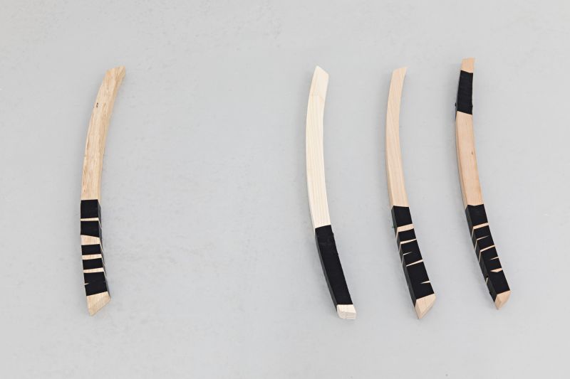 Shirin Mohammad, *Down beats*, 2023, scrap wood, insulation tape, detail, Künstlerhaus Bremen, Photo: Fred Dott