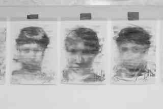 Olga Noun im Gastatelier des Künstler:innenhauses, Zeichnungen aus dem Projekt