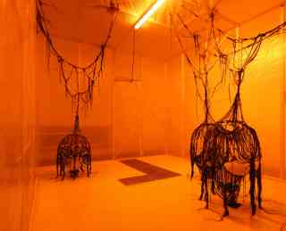 Benedikt Lübcke: *Grottenstube*, Installation, 2023