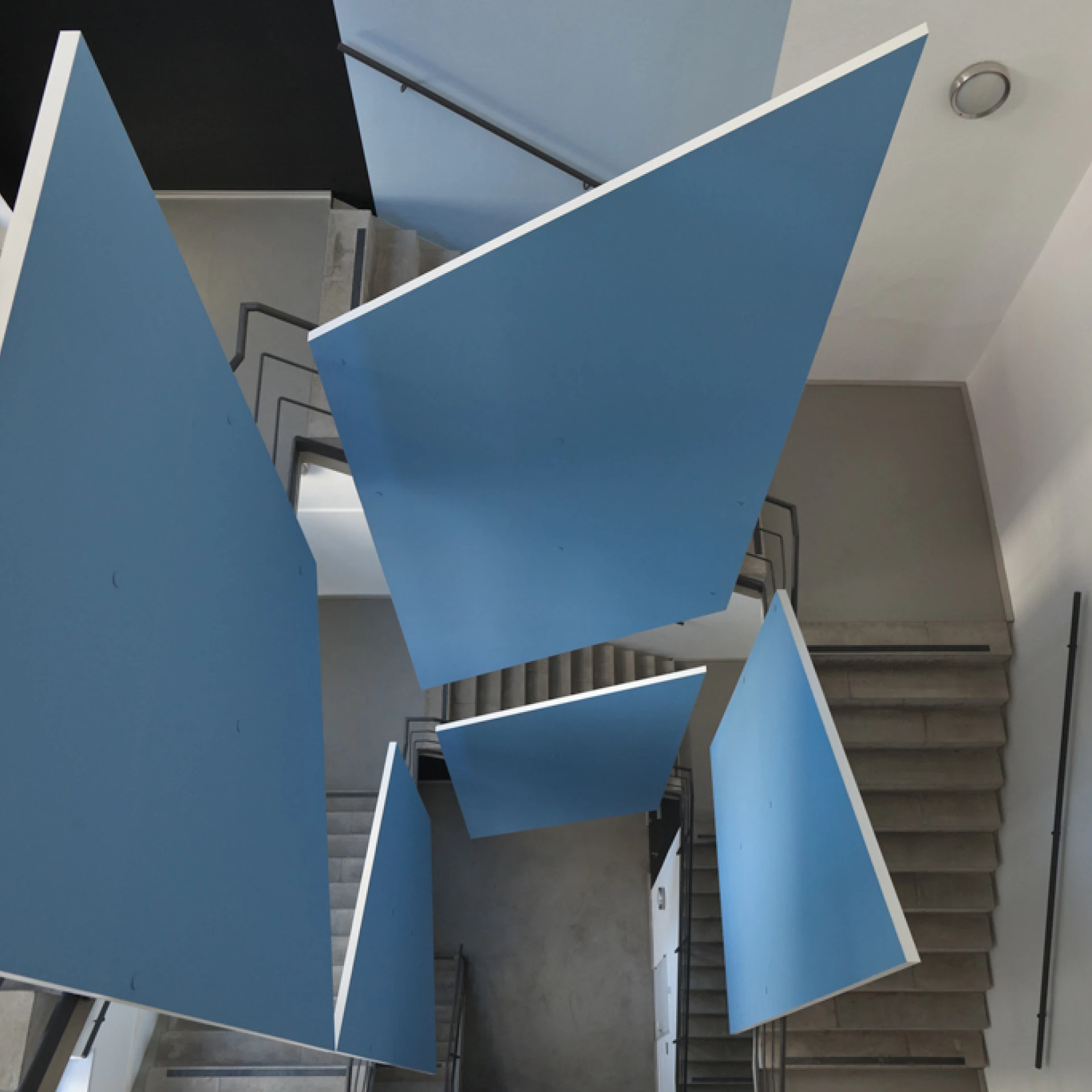 *A Crystal Lives On*, 2010, Kunstverein Hannover