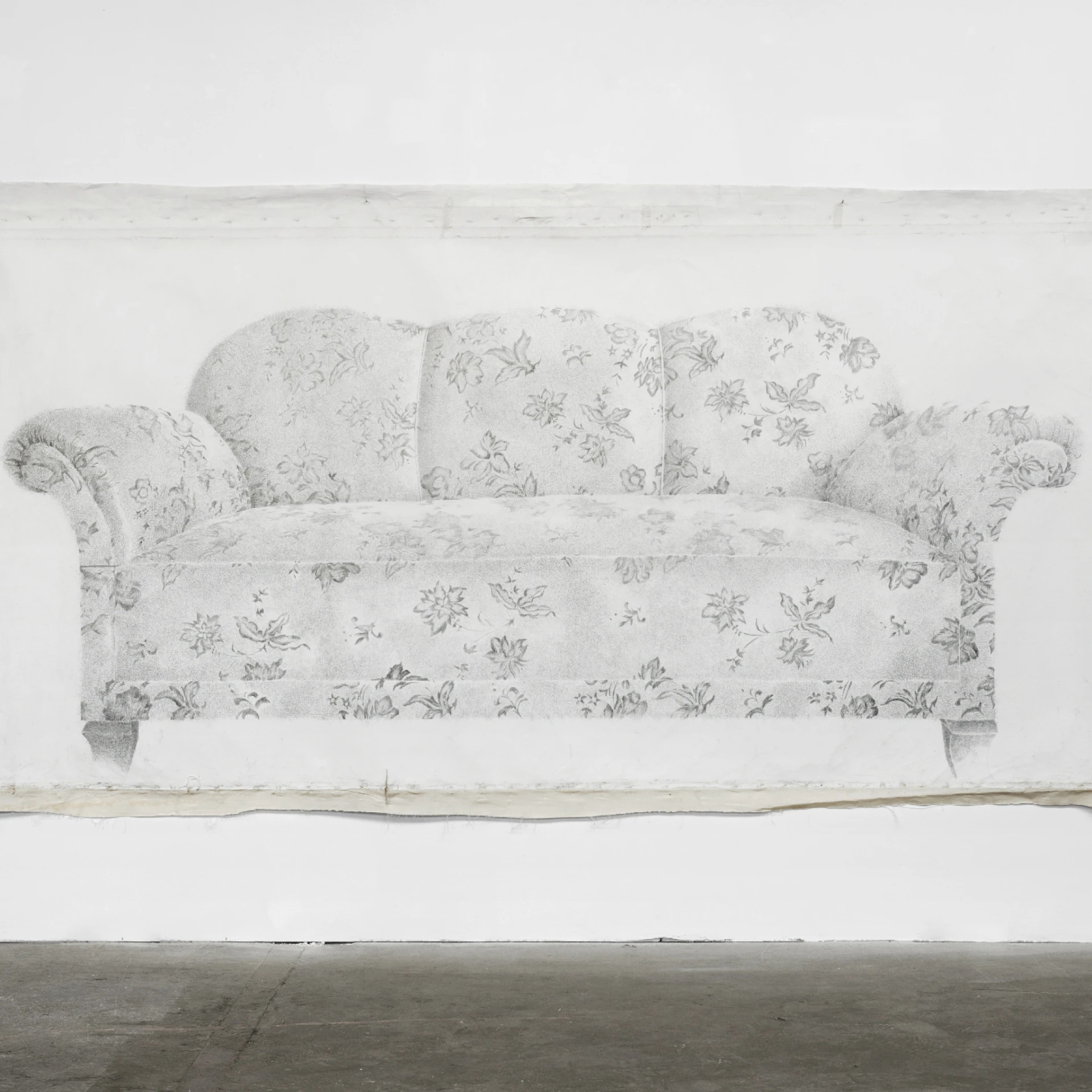 *Sofa*, 2013, Bleistift auf Leinwand, 136 x 270 cm, Foto Jens Weyers